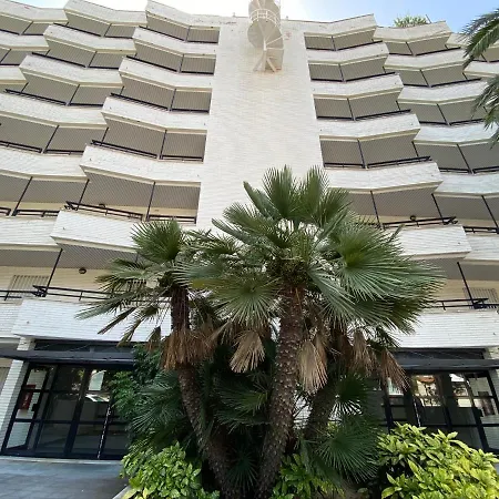Cerca De Playa Apartment